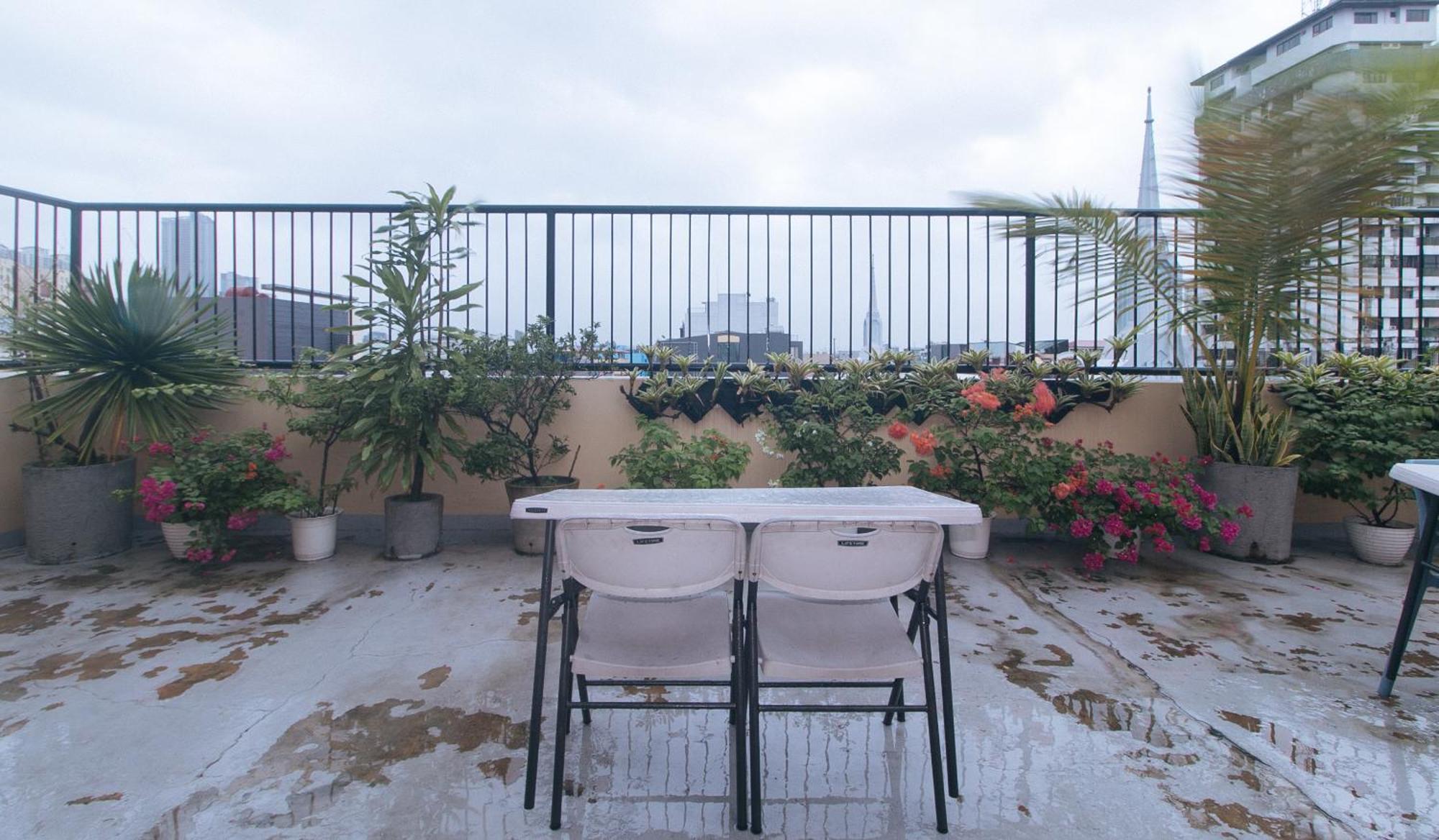 Urbanview At Evangelista Street Makati Makati City Екстериор снимка